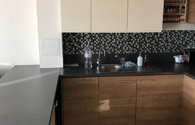 Decorating and tiling Bermondsey